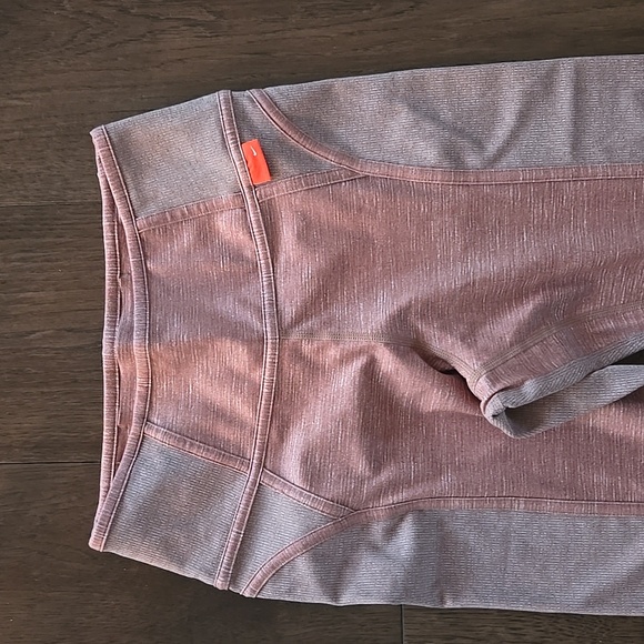 Nike Leggings - Picture 4 of 6